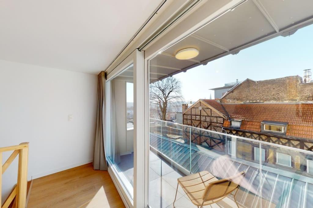 La Mezzanine Sur Les Toits - Opera/St-Lambert Apartment Liege Bagian luar foto