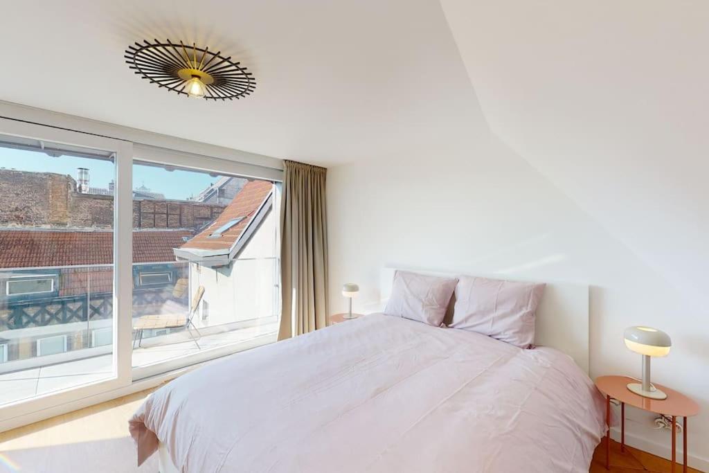 La Mezzanine Sur Les Toits - Opera/St-Lambert Apartment Liege Bagian luar foto