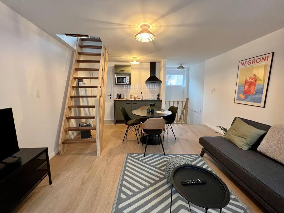 La Mezzanine Sur Les Toits - Opera/St-Lambert Apartment Liege Bagian luar foto